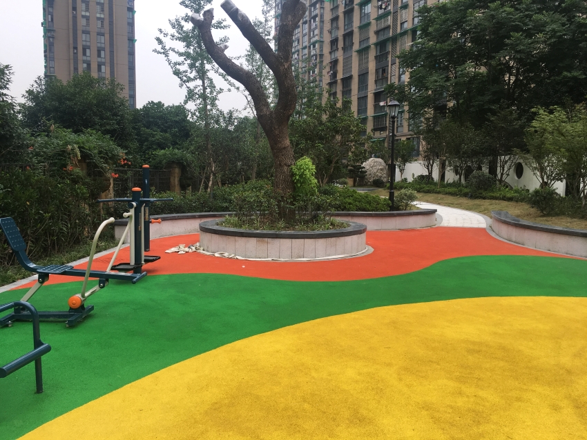 半山街道金星桃源地块多功能运动场地